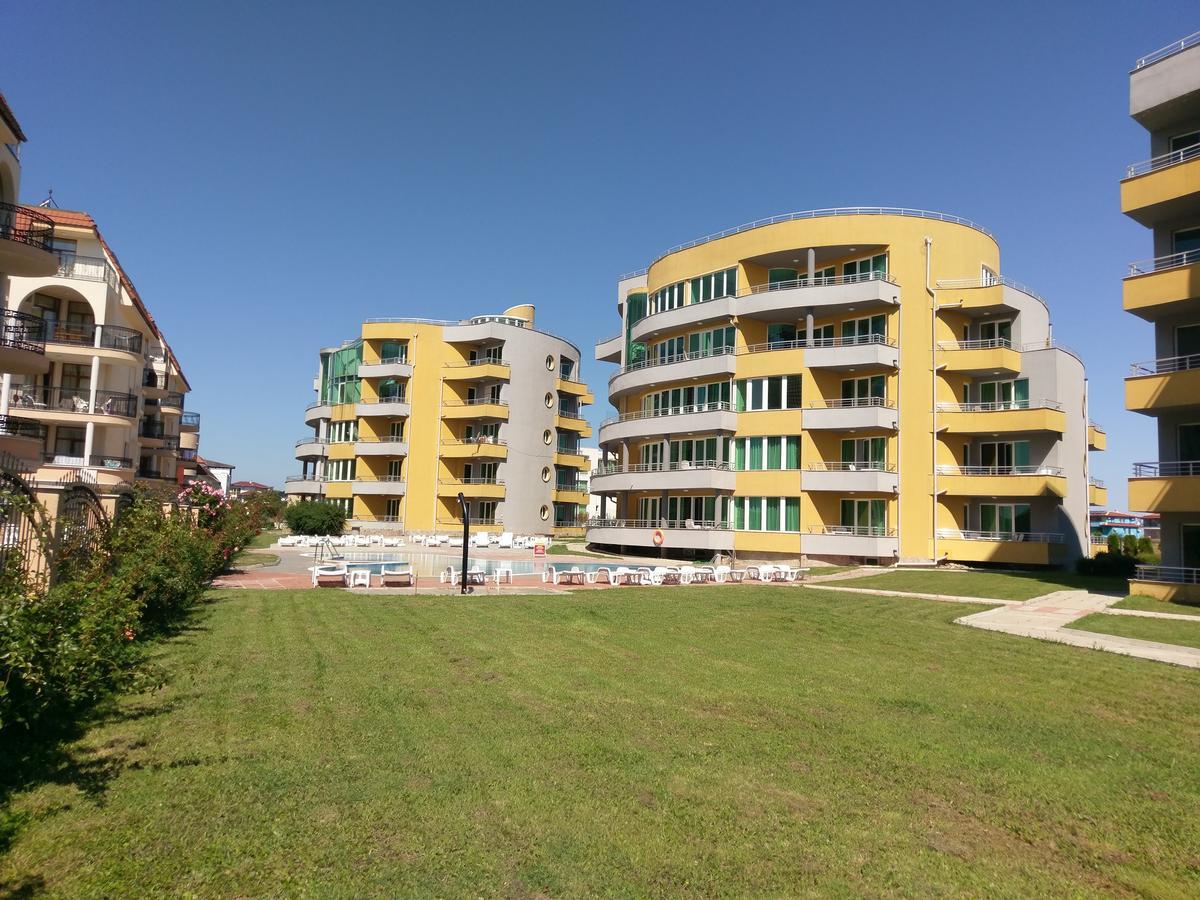 Sea Life Ring Sinemorets Apartment Exterior photo